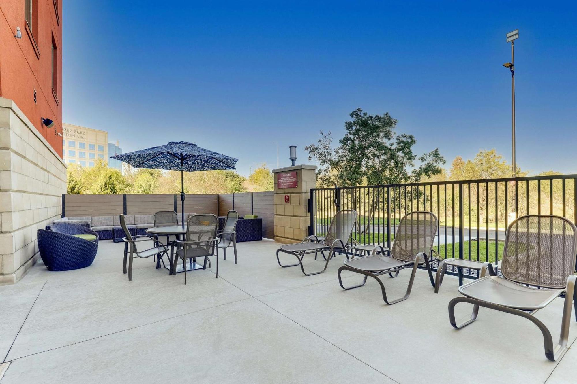 Drury Inn & Suites Independence Kansas City Blue Springs Εξωτερικό φωτογραφία