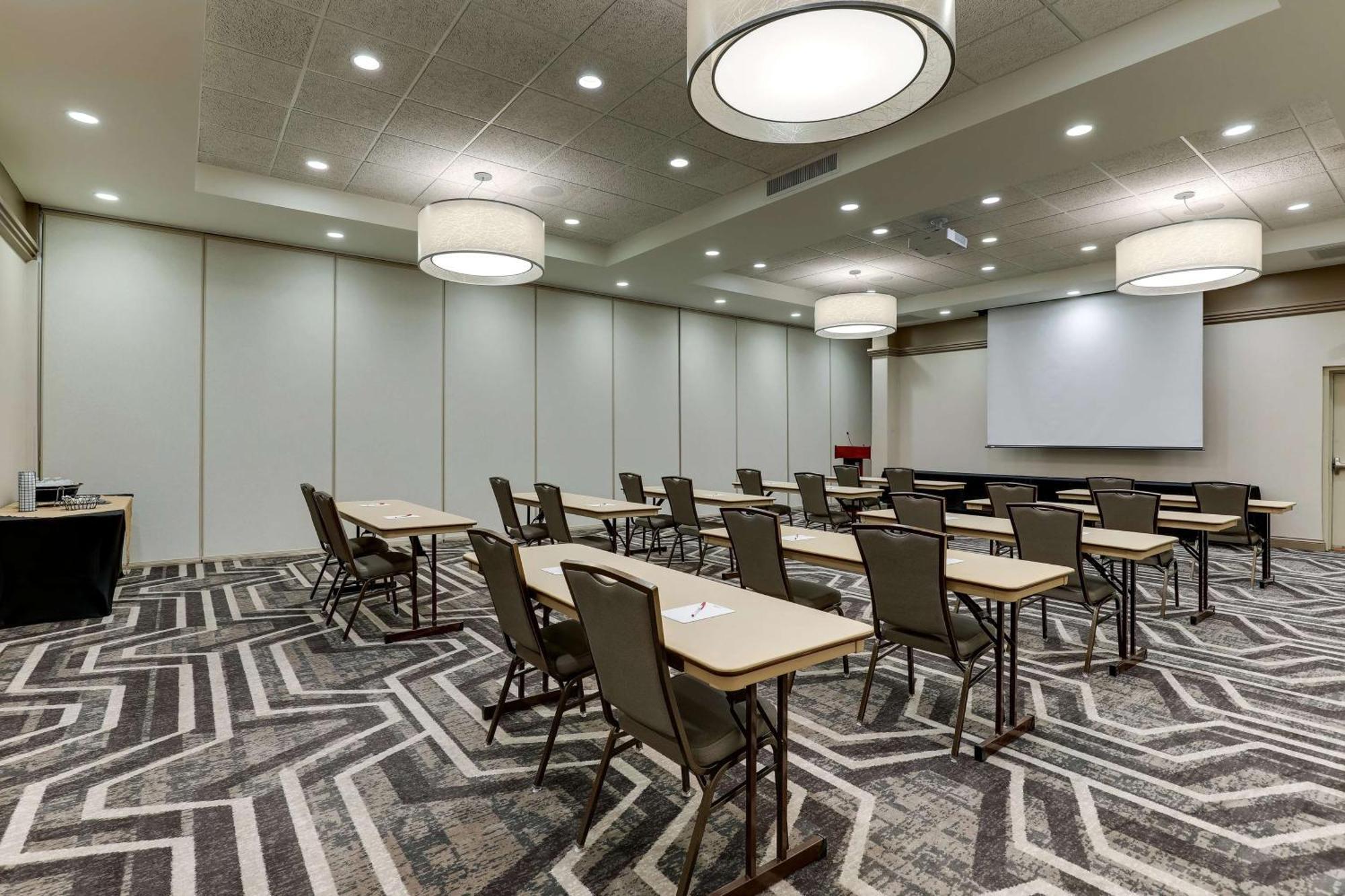 Drury Inn & Suites Independence Kansas City Blue Springs Εξωτερικό φωτογραφία
