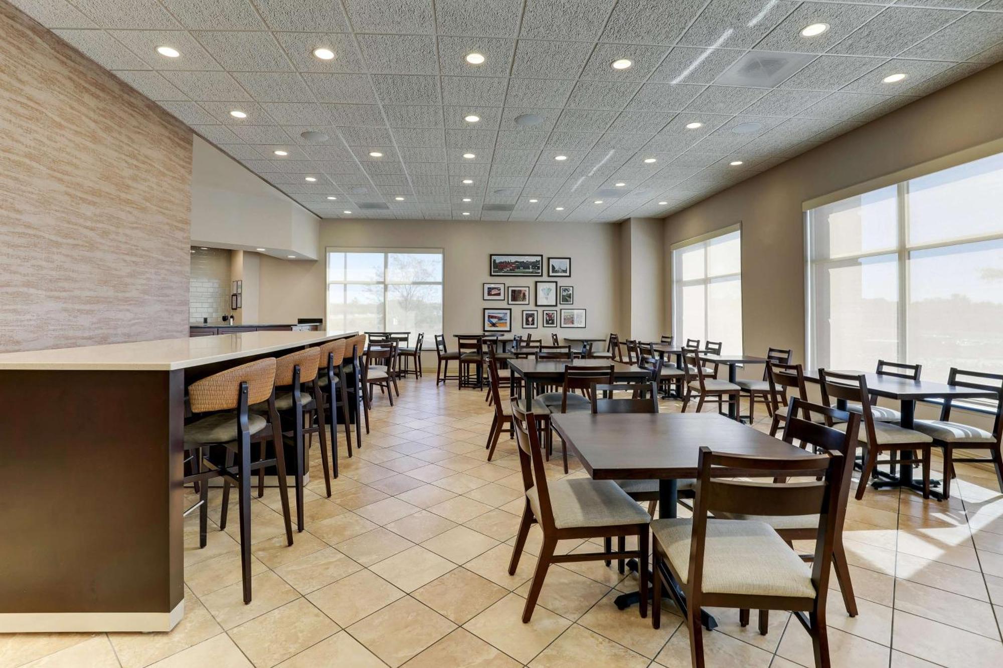 Drury Inn & Suites Independence Kansas City Blue Springs Εξωτερικό φωτογραφία